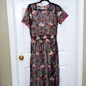 LuLaRoe Deanne II sheer dress overlay with embroidered details. Large